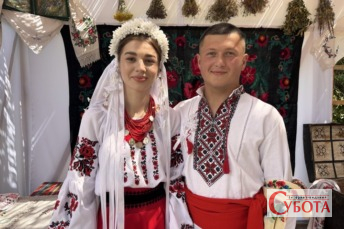 Викуп нареченої та обряд комори