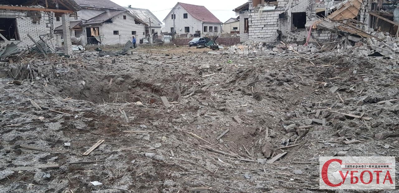 Наслідки російського удару по Овручу