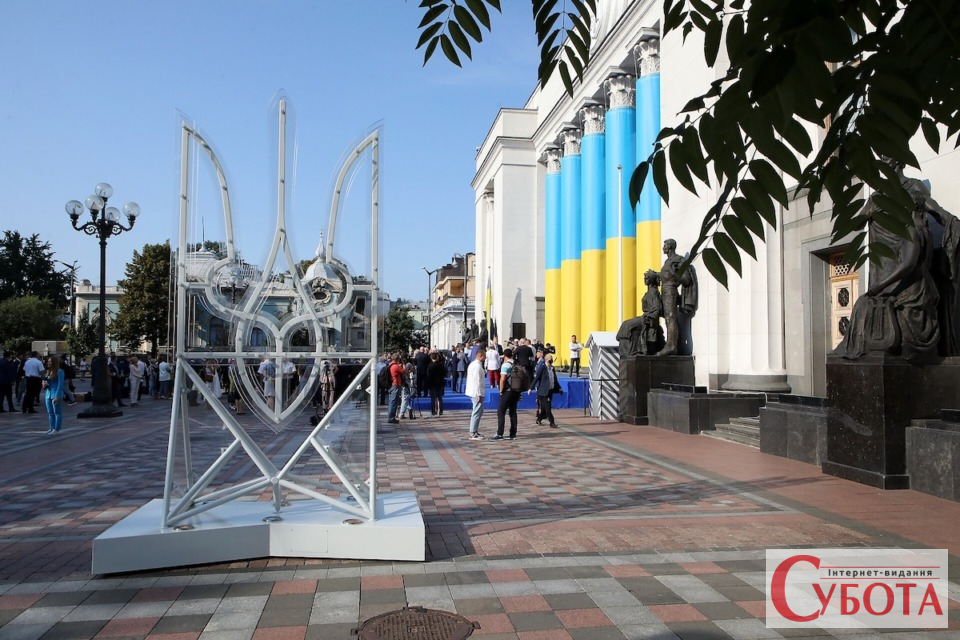 Будівля Верховної Ради України, куди внесли проєкт держбюджету на 2027 рік