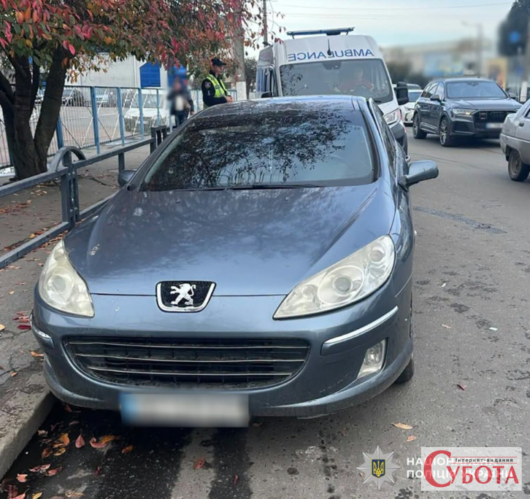 Автомобіль зупинився на дорозі, а водій знепритомнів: порятунок у Житомирі — фото 1