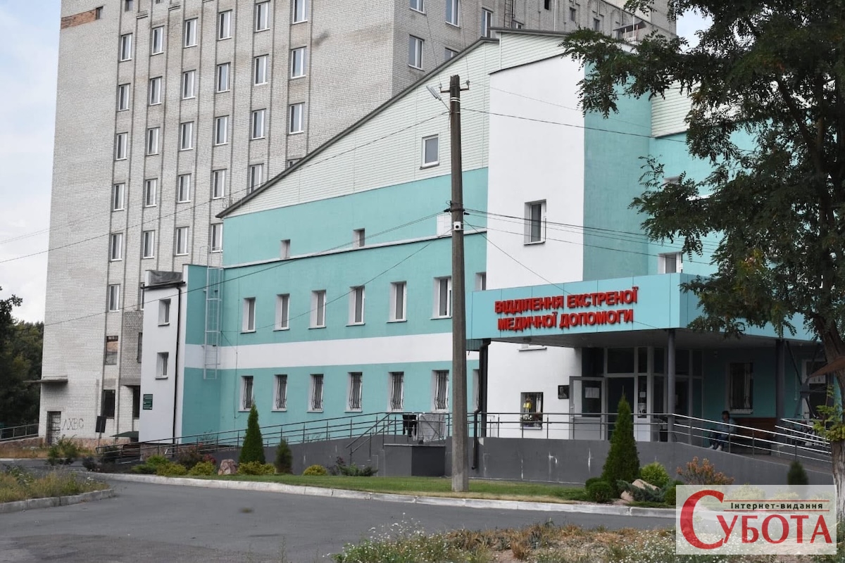 У Коростенській міській лікарні встановили сонячну станцію на 150 кВт та готують приміщення для МРТ