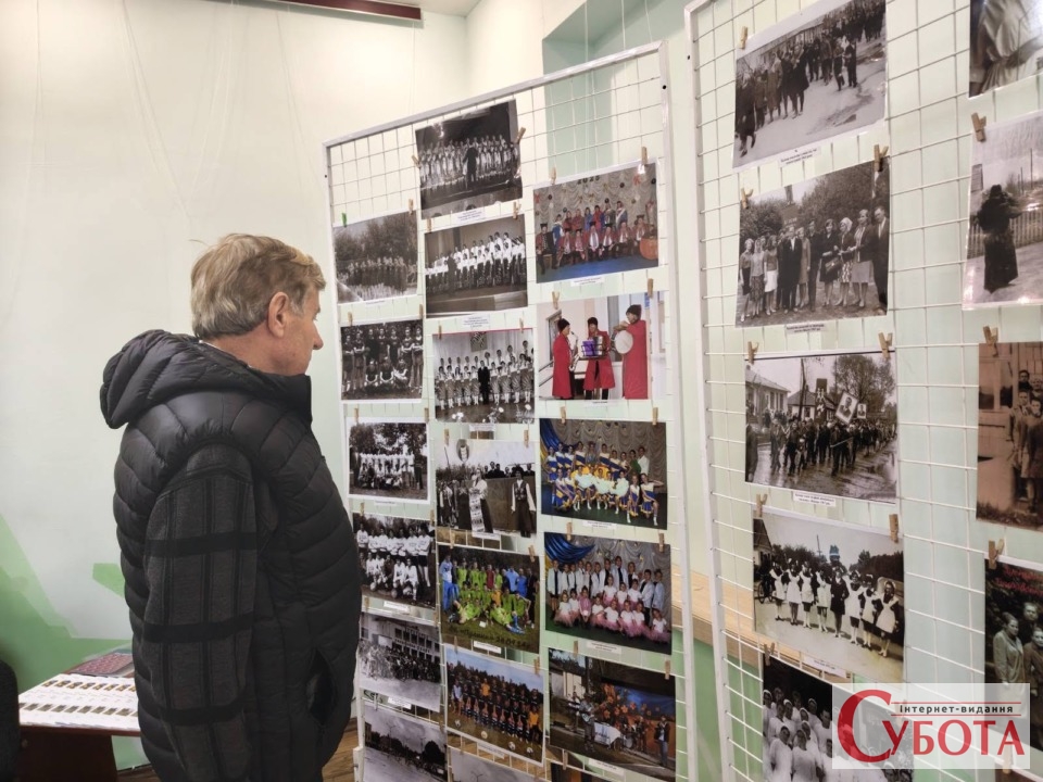 У Пулинах на Житомирщині відкрили виставку старовинних фотографій Петра Лисюка — фото 6