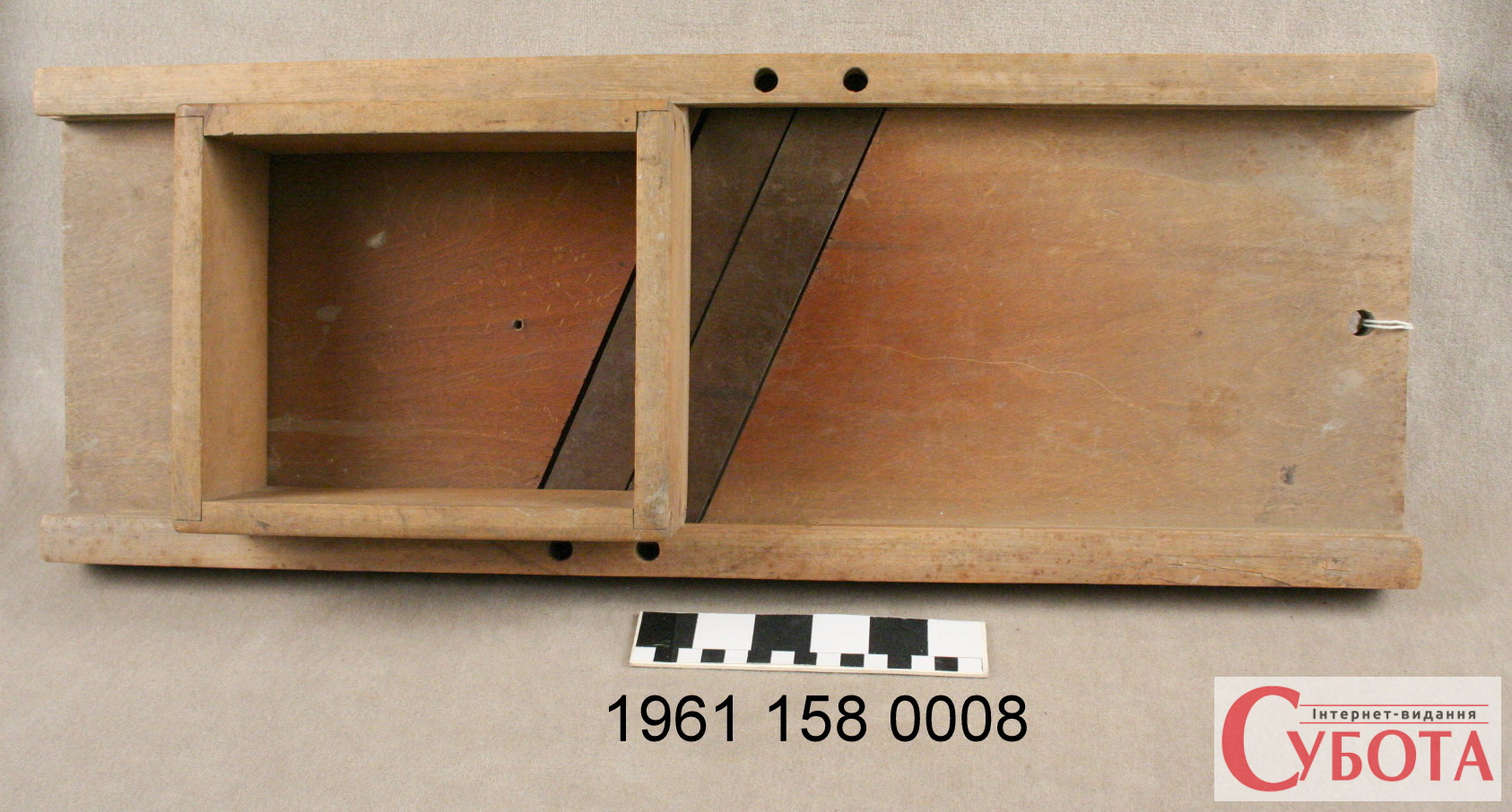 Дерев’яна шатківниця для капусти, XIX століття. Колекція Missouri History Museum