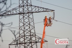 Electricity pylon in Ukraine 01