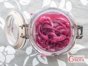 Pickled red onion in jar