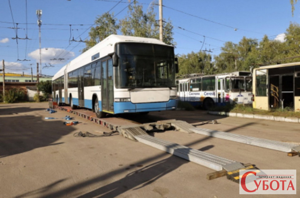 Житомир отримав ще 2 швейцарські тролейбуси