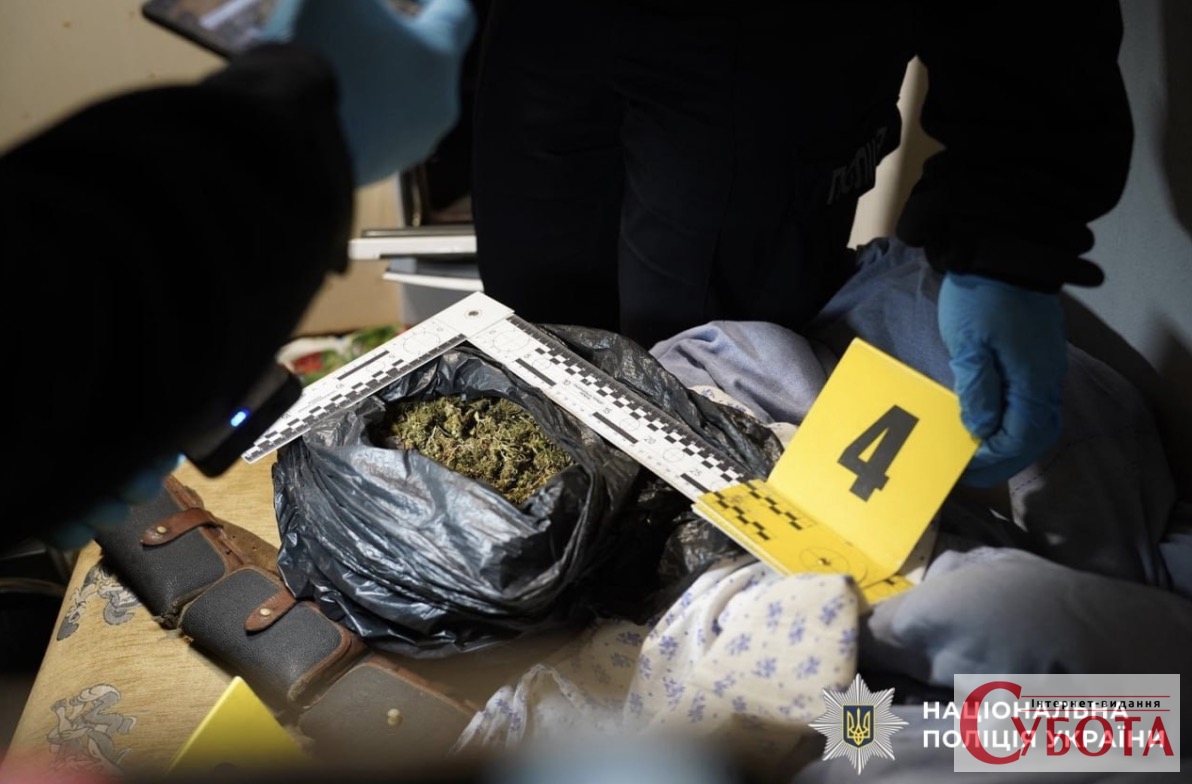 На Закарпатті екссвященника взяли під варту після стрілянини: троє людей загинули, двоє поранені — фото 4