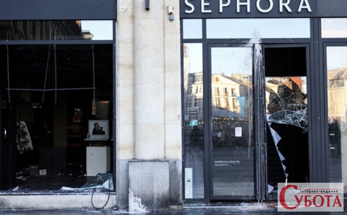 У Франції розграбували магазини Louis Vuitton, Hermès та Apple: відео погромів у кількох містах — фото 1