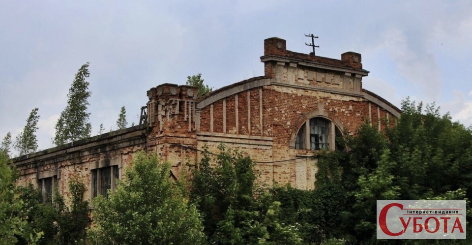 Історичний цегляний корпус Андрушівського цукрового заводу Терещенків на Житомирщині