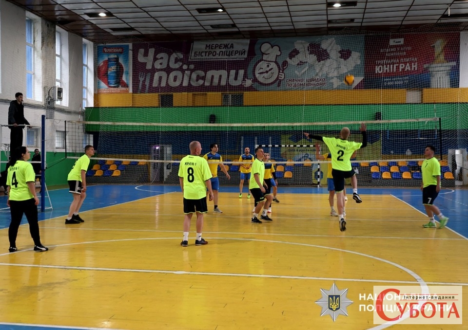 Команда Коростенського райуправління поліції виграла обласний чемпіонат із волейболу — фото 4
